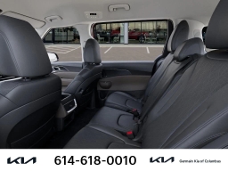 Kia Carnival LXS FWD 2026