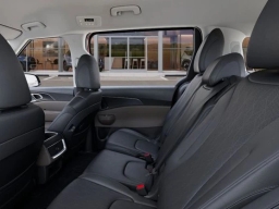 Kia Carnival LXS FWD 2026