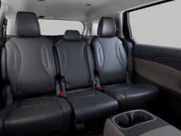 Kia Carnival LXS FWD 2026