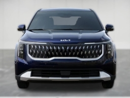 Kia Carnival LXS FWD 2026