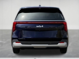 Kia Carnival LXS FWD 2026