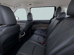 Kia Carnival LXS FWD 2026