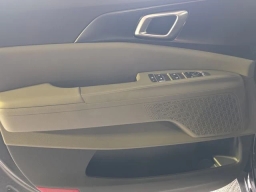 Kia Carnival LXS FWD 2026