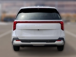 Kia Carnival LXS FWD 2026