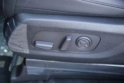 Kia Carnival LXS FWD 2026