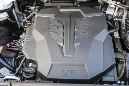 Kia Carnival LXS FWD 2026