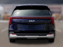 Kia Carnival LXS FWD 2026