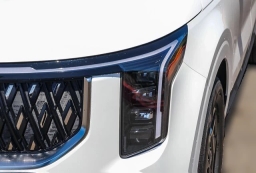 Kia Carnival LXS FWD 2026