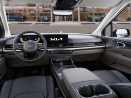 Kia Carnival LXS FWD 2026