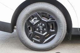 Kia Carnival LXS FWD 2026