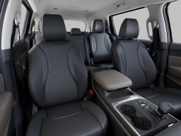 Kia Carnival LXS FWD 2026