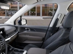 Kia Carnival LXS FWD 2026