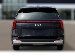 Kia Carnival LXS FWD 2026