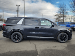 Kia Carnival LXS FWD 2026