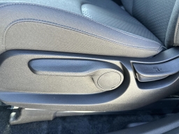 Kia Carnival LX FWD 2026