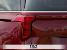 Kia Carnival LXS FWD 2026