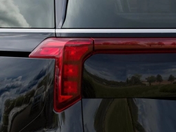 Kia Carnival LXS FWD 2026
