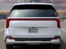 Kia Carnival LX FWD 2026