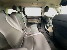 Kia Carnival LXS FWD 2026