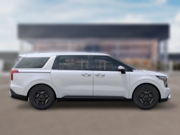 Kia Carnival LXS FWD 2026