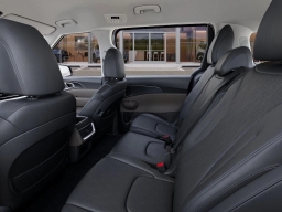 Kia Carnival LXS FWD 2026