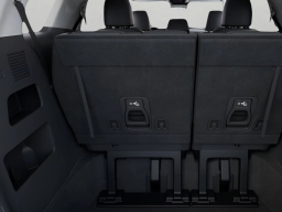 Kia Carnival LXS FWD 2026