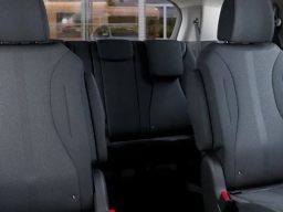 Kia Carnival LX FWD 2026