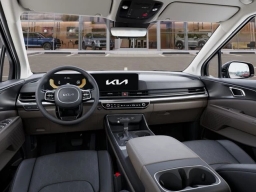 Kia Carnival LXS FWD 2026