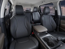 Kia Carnival LXS FWD 2026