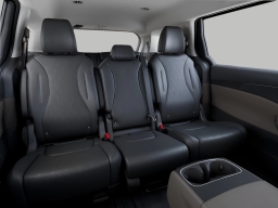 Kia Carnival LXS FWD 2026