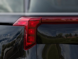 Kia Carnival LXS FWD 2026