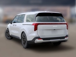 Kia Carnival LXS FWD 2026