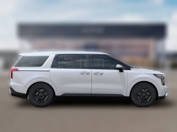 Kia Carnival LXS FWD 2026