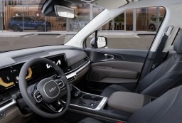 Kia Carnival LXS FWD 2026