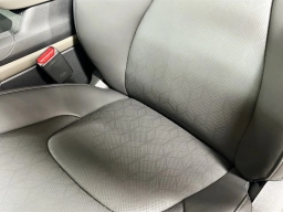 Kia Carnival LXS FWD 2026