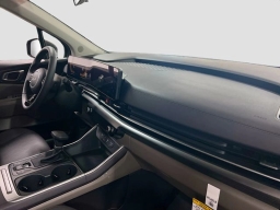 Kia Carnival LXS FWD 2026