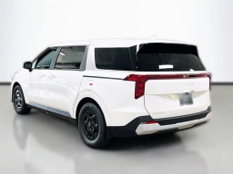 Kia Carnival LX FWD 2026