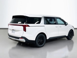 Kia Carnival LX FWD 2026