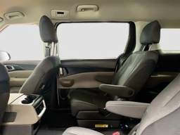 Kia Carnival LX FWD 2026