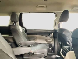 Kia Carnival LX FWD 2026