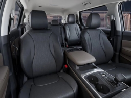 Kia Carnival LXS FWD 2026