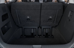 Kia Carnival LXS FWD 2026