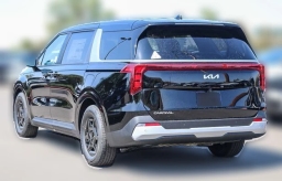 Kia Carnival LXS FWD 2026