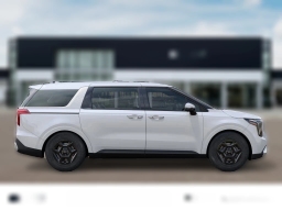 Kia Carnival LXS FWD 2026