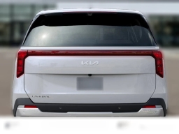Kia Carnival LXS FWD 2026