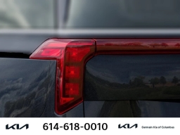 Kia Carnival LXS FWD 2026