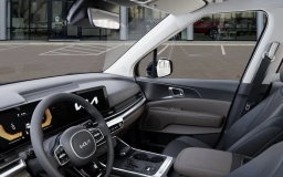 Kia Carnival LXS FWD 2026