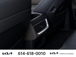 Kia Carnival LXS FWD 2026