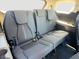 Kia Carnival LX FWD 2026