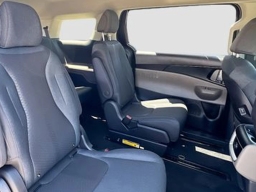 Kia Carnival LX FWD 2026